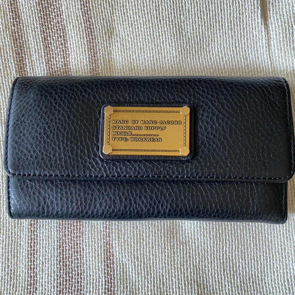 Marc jacobs wallet
